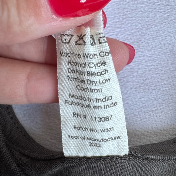 Kate Quinn Organic Bamboo Ruched Long Sleeve 6-12 months olive green NEW organic - Picture 5 of 5